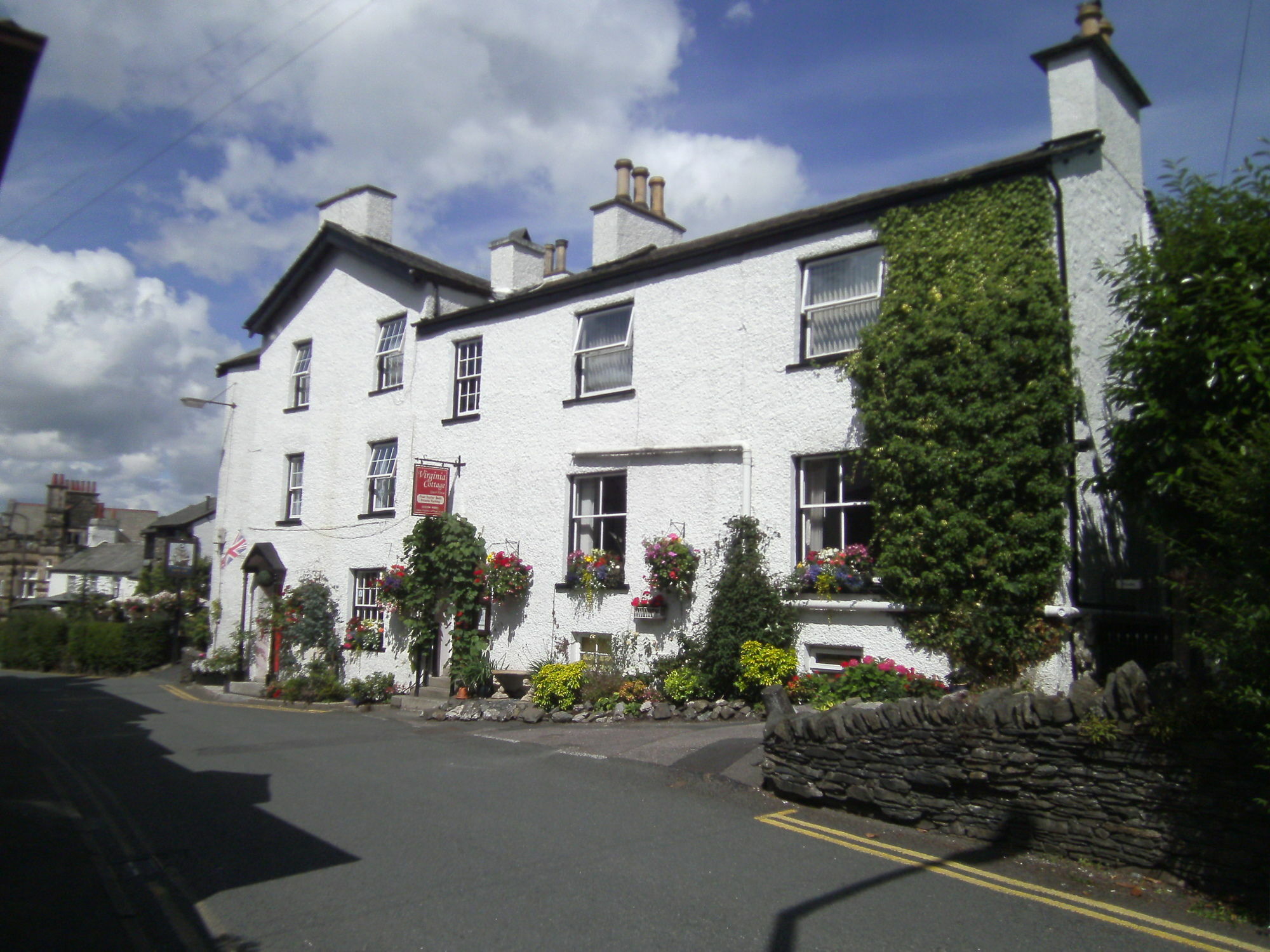 Virginia Cottage Guest House Bowness-on-Windermere Exterior foto